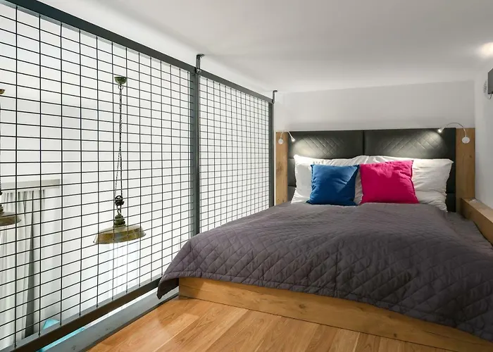 Easy * Вроцлав